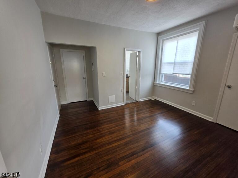 Property listing MLS 4047321 photo 8