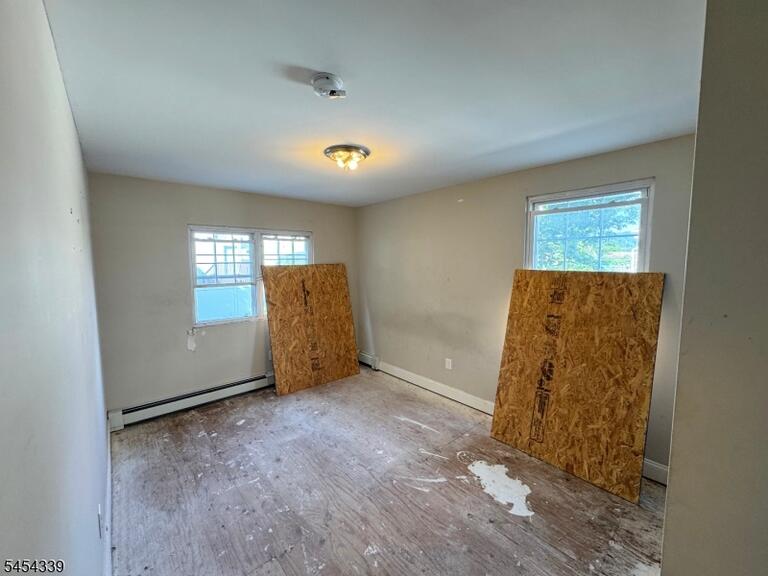 Property listing MLS 4047336 photo 7