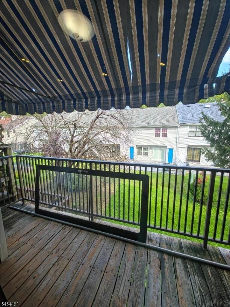 Property listing MLS 4047360 photo 14