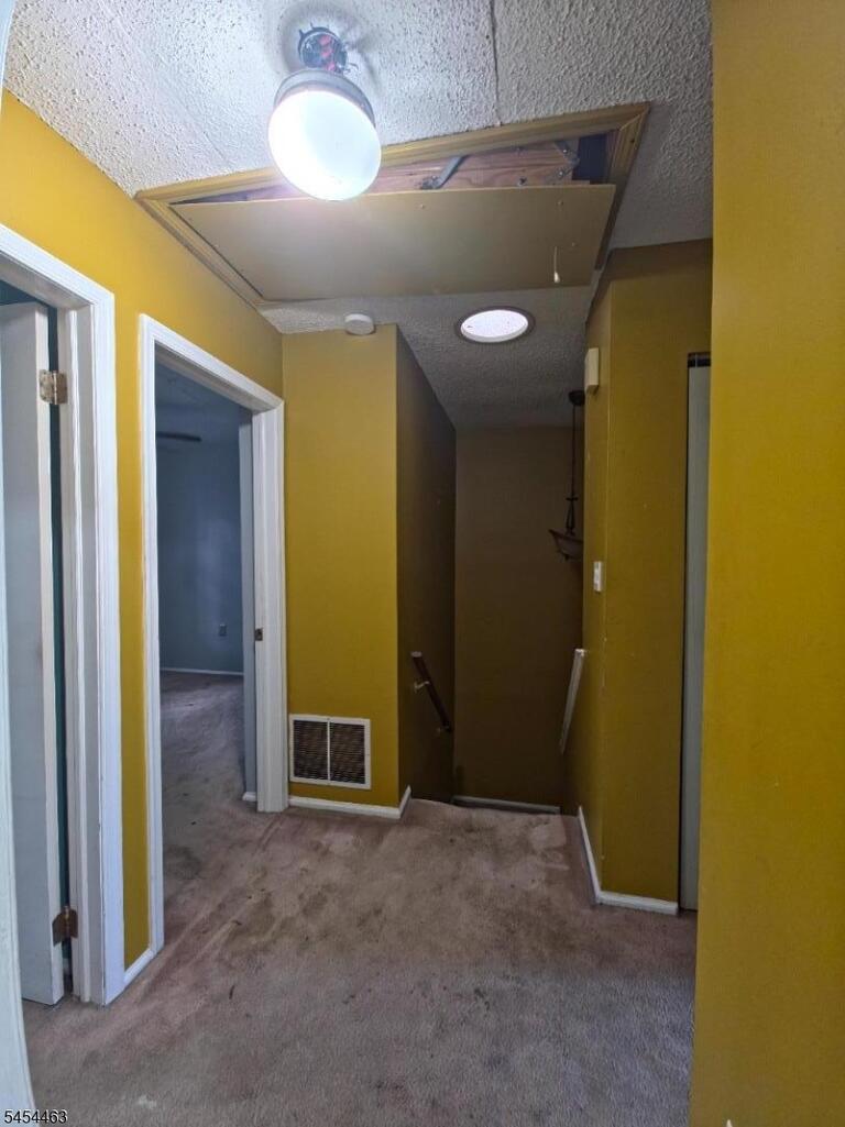Property listing MLS 4047360 photo 16