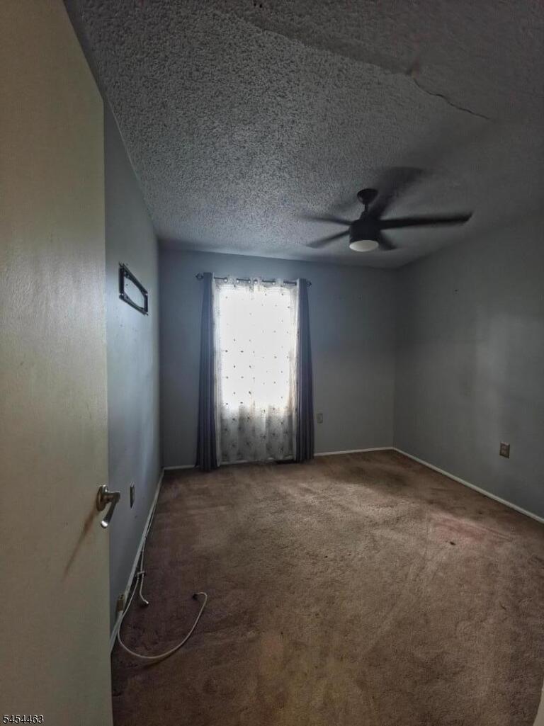 Property listing MLS 4047360 photo 17
