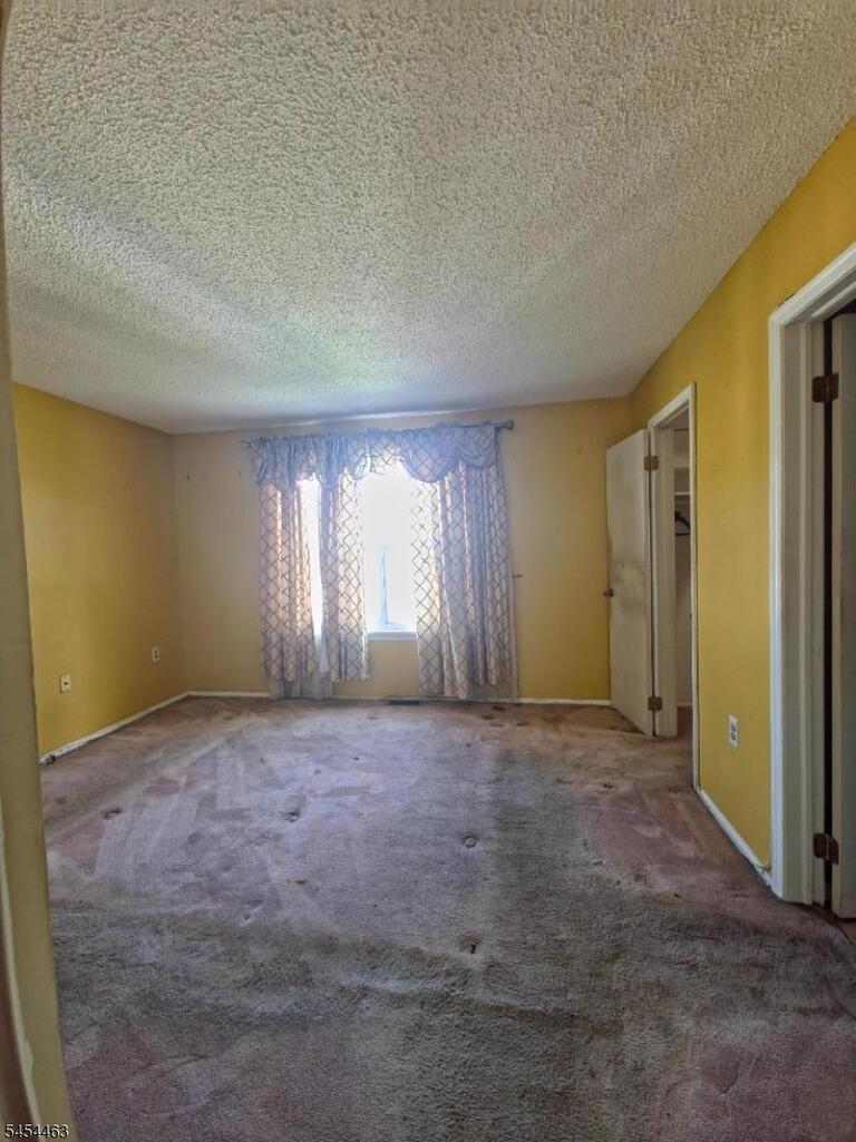 Property listing MLS 4047360 photo 21
