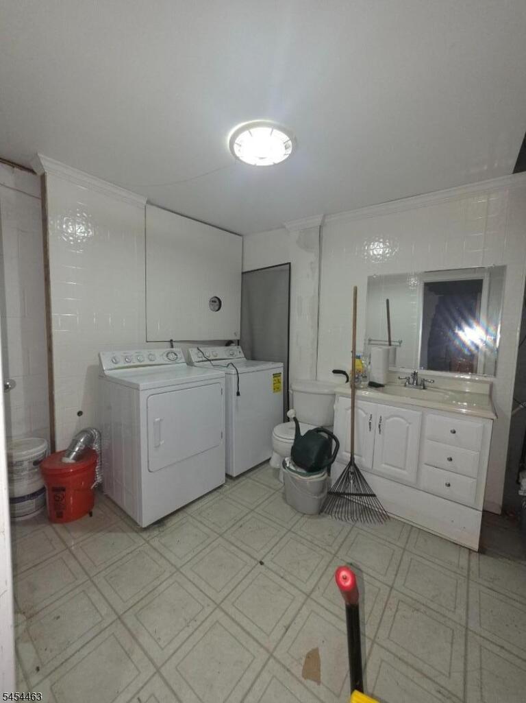 Property listing MLS 4047360 photo 40