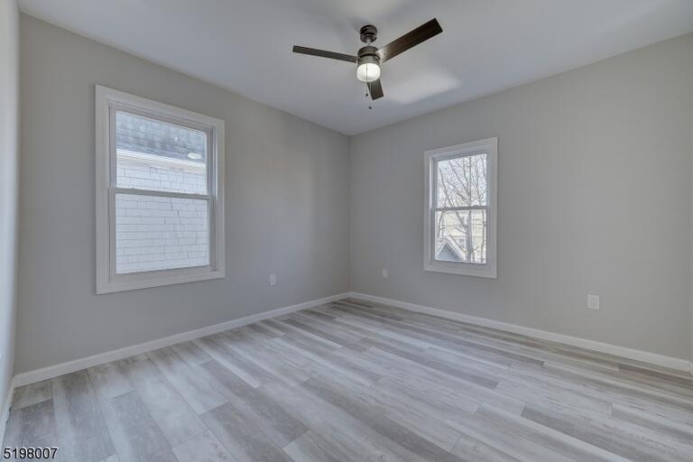 Property listing MLS 4047387 photo 24
