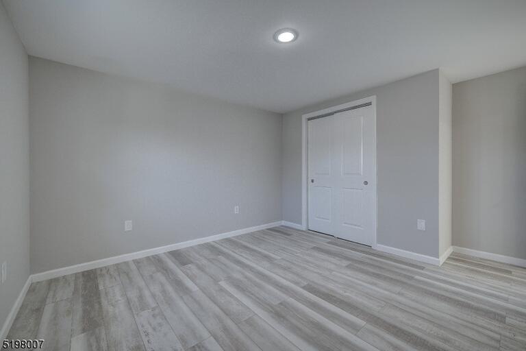 Property listing MLS 4047387 photo 28