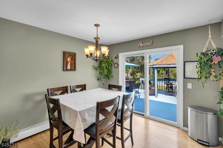 Property listing MLS 4047403 photo 10