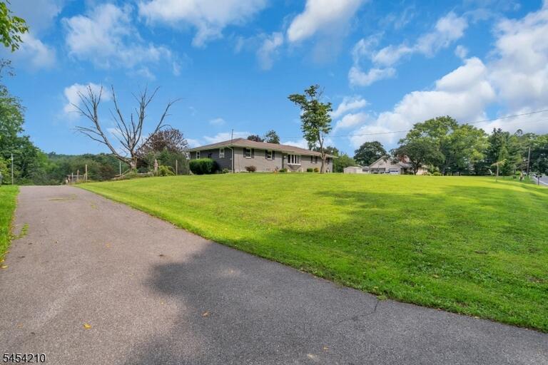 Property listing MLS 4047403 photo 34