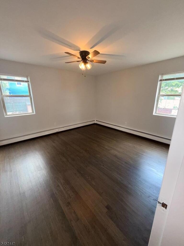Property listing MLS 4047413 photo 12