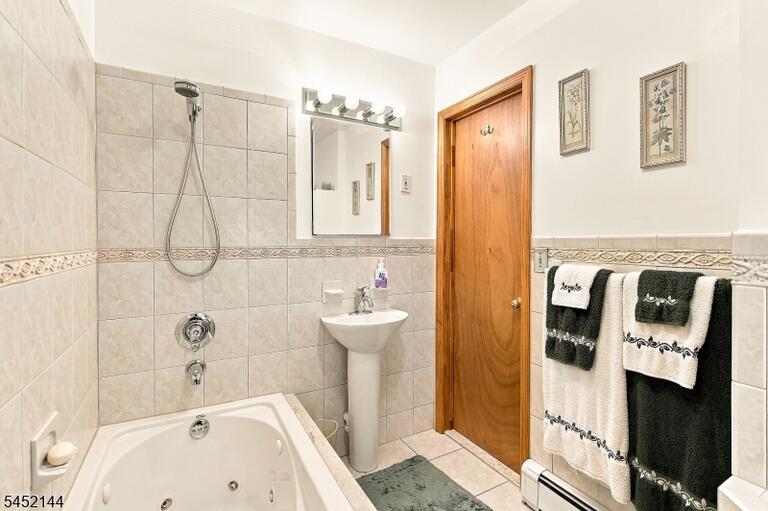 Property listing MLS 4047422 photo 12