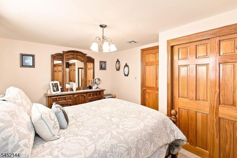 Property listing MLS 4047422 photo 16