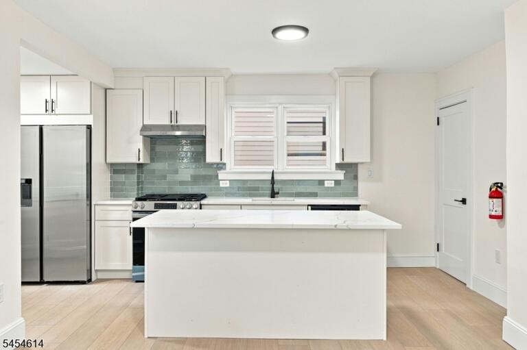 Property listing MLS 4047509 photo 6