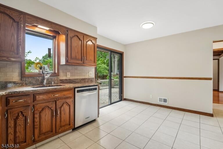 Property listing MLS 4047530 photo 15