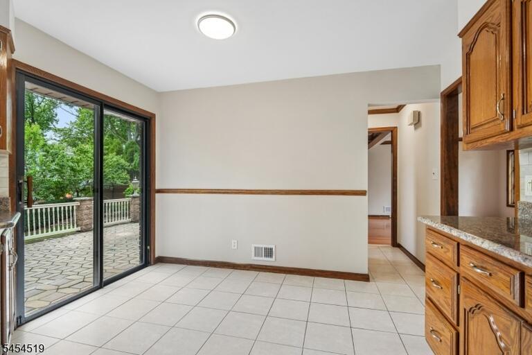 Property listing MLS 4047530 photo 16