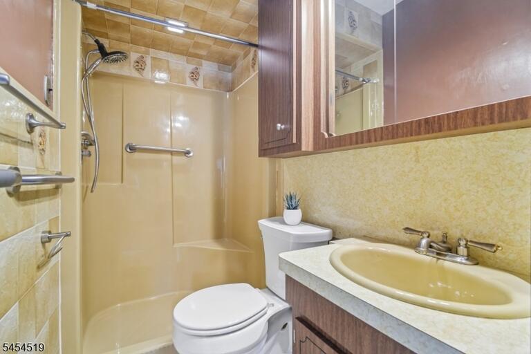 Property listing MLS 4047530 photo 33