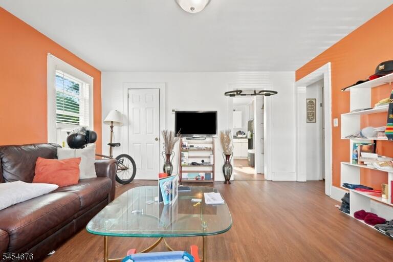 Property listing MLS 4047556 photo 26