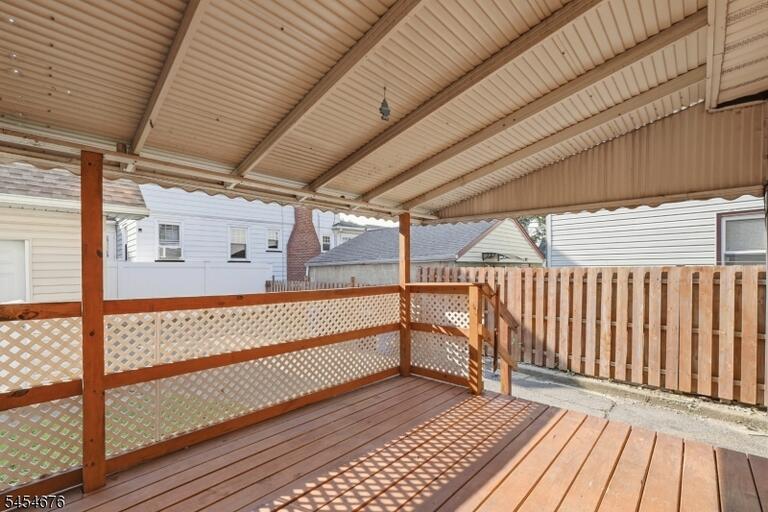 Property listing MLS 4047556 photo 32