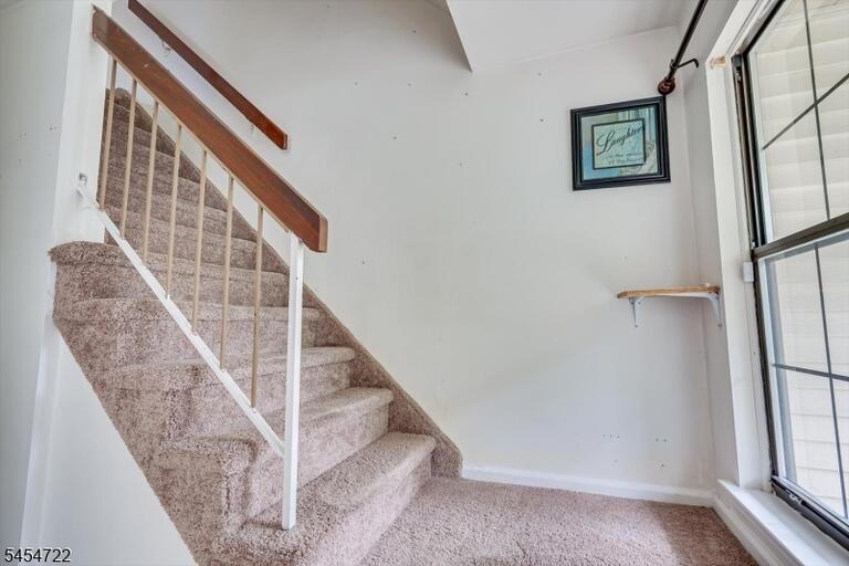 Property listing MLS 4047580 photo 21