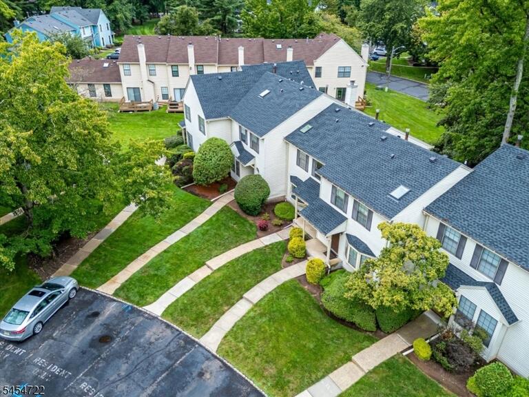 Property listing MLS 4047580 photo 4