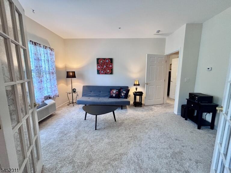 Property listing MLS 4047604 photo 7