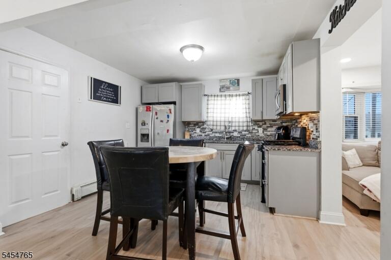 Property listing MLS 4047624 photo 11