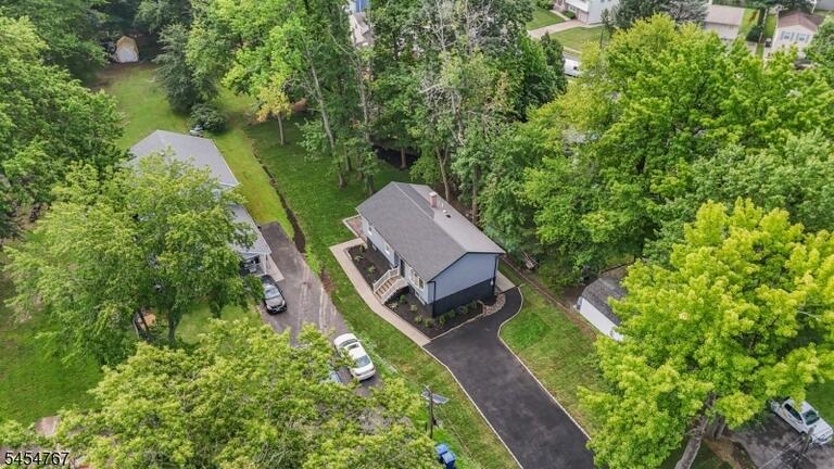 Property listing MLS 4047627 photo 39