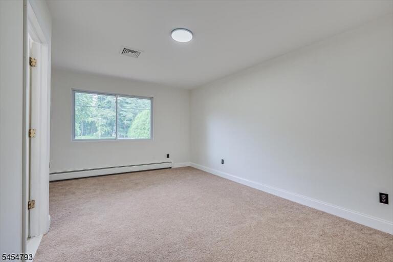 Property listing MLS 4047659 photo 29