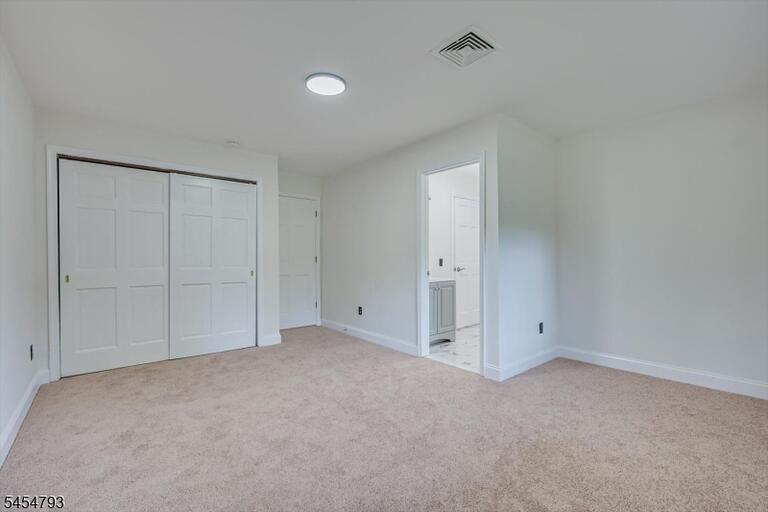 Property listing MLS 4047659 photo 30