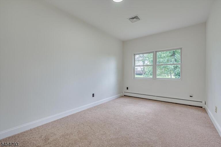 Property listing MLS 4047659 photo 31