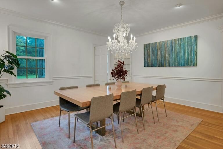 Property listing MLS 4047740 photo 11