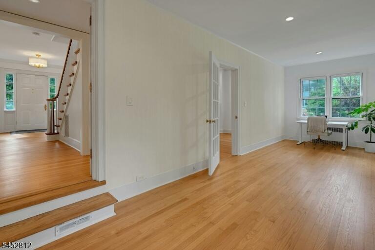 Property listing MLS 4047740 photo 18