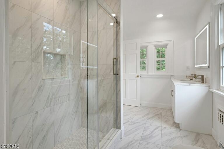 Property listing MLS 4047740 photo 32