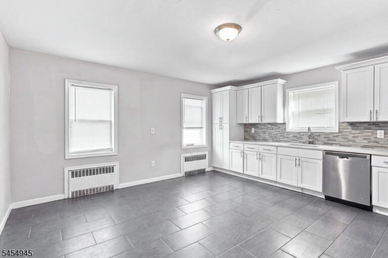 Property listing MLS 4047804 photo 6