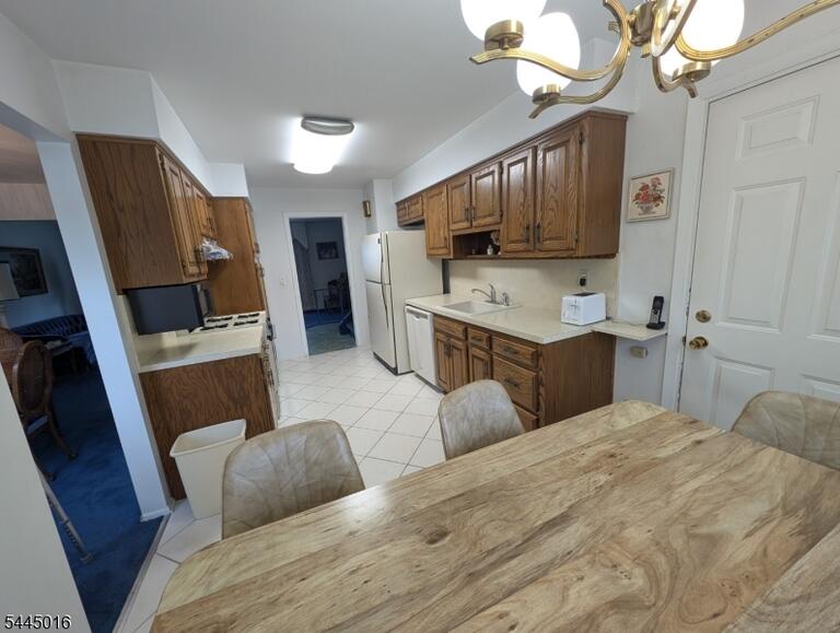 Property listing MLS 4047828 photo 10