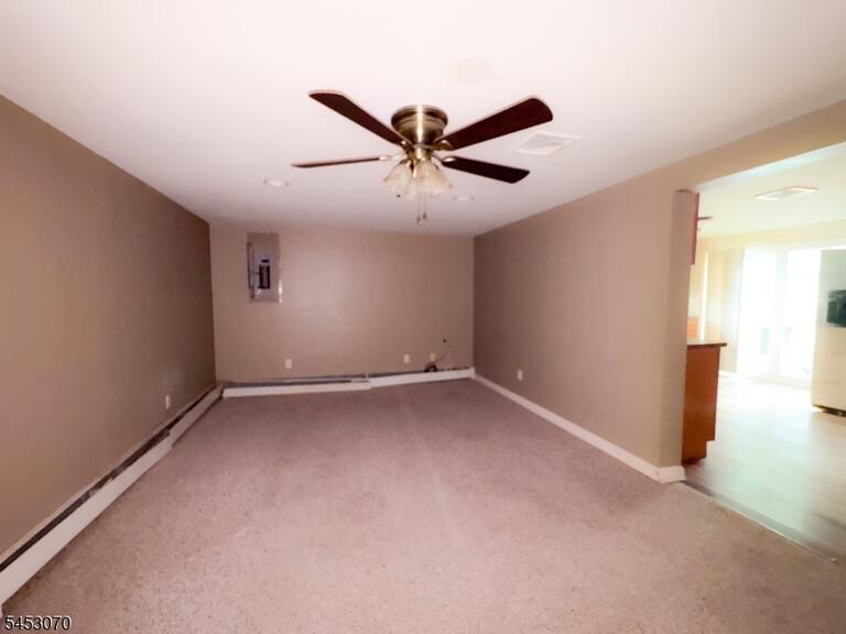 Property listing MLS 4047845 photo 17