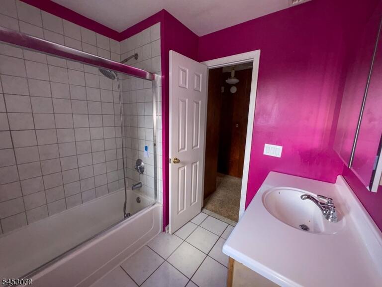 Property listing MLS 4047845 photo 21