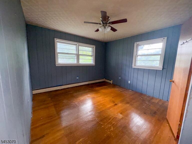 Property listing MLS 4047845 photo 22