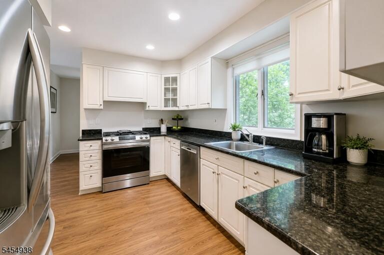 image-4047848-13.jpeg