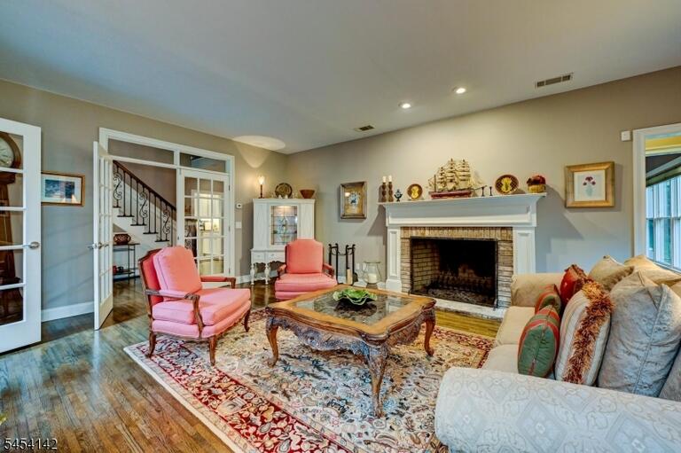 image-4047873-24.jpeg