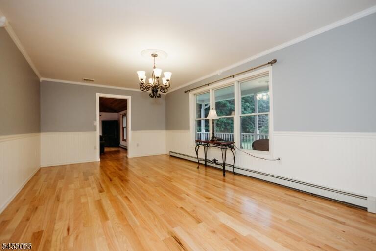 Property listing MLS 4047881 photo 11