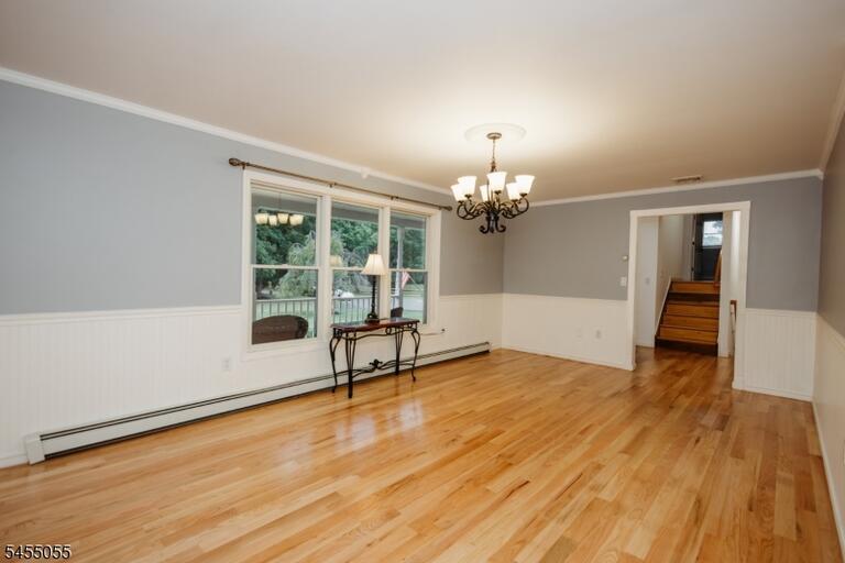 Property listing MLS 4047881 photo 12