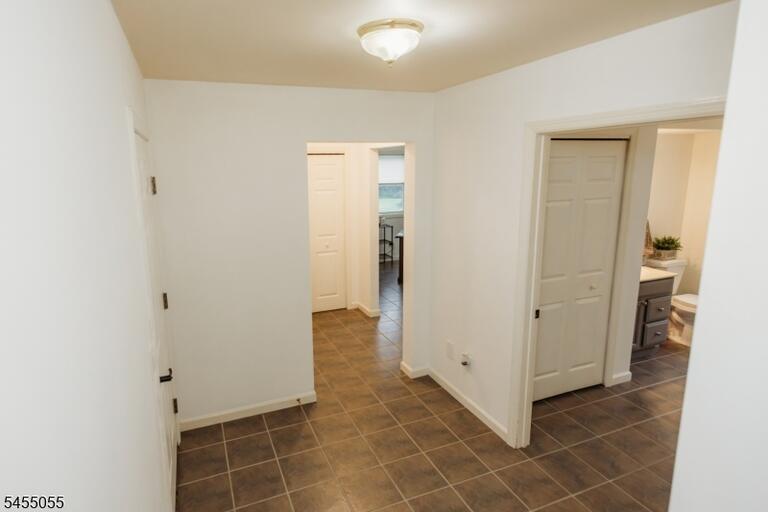 Property listing MLS 4047881 photo 22