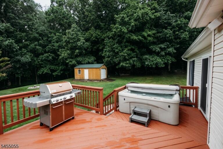 Property listing MLS 4047881 photo 30