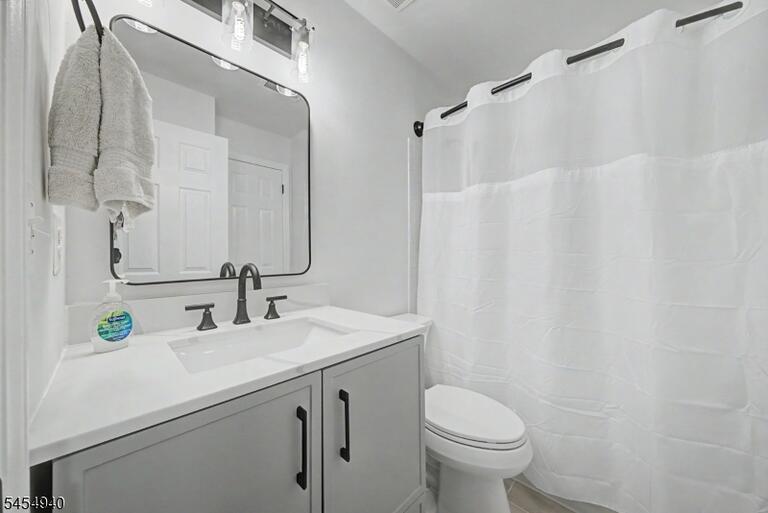 Property listing MLS 4047909 photo 28