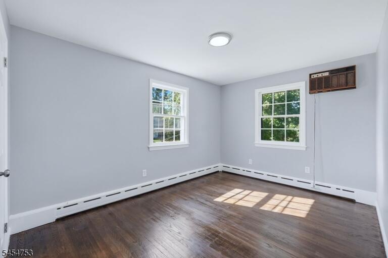 Property listing MLS 4047917 photo 17