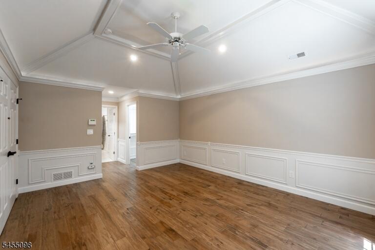 Property listing MLS 4047925 photo 28