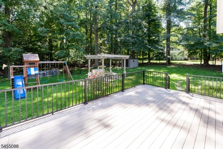 Property listing MLS 4047925 photo 48