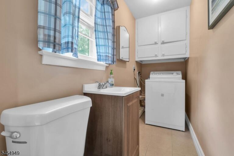 Property listing MLS 4047926 photo 35