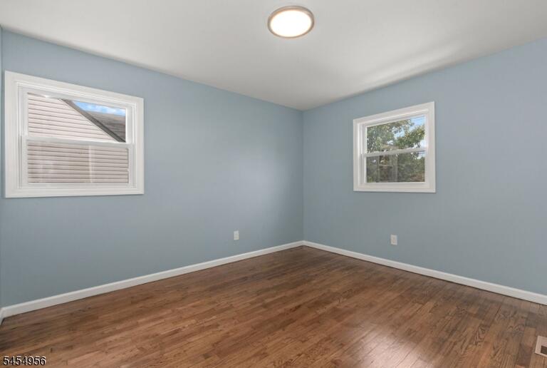 Property listing MLS 4047978 photo 18
