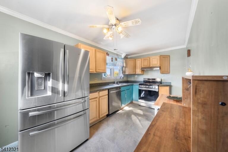 Property listing MLS 4047985 photo 7
