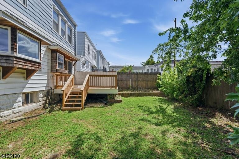 Property listing MLS 4048015 photo 44